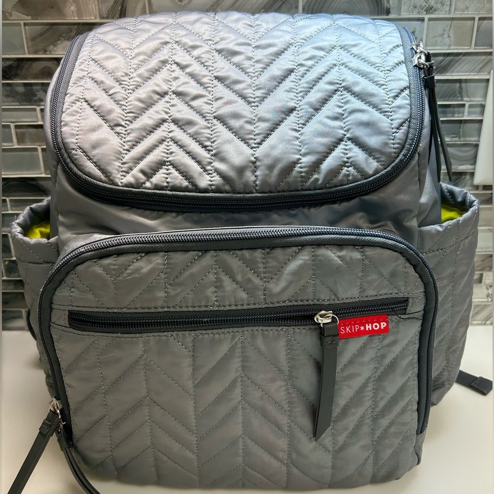 Skip hop•Gray•Forma diaper bag•back pack